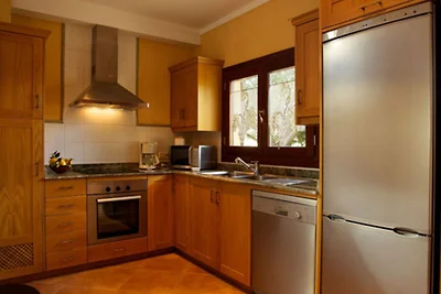Moderna casa di campagna con piscina