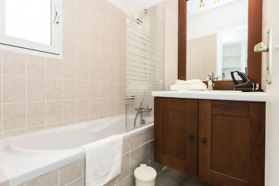 Villa in Solenzara mit Panorama-Pool