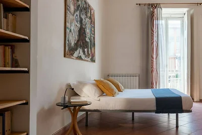 Apartamento en Nápoles con parking