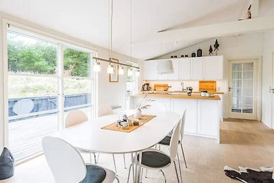 6 Personen Ferienhaus in Henne
