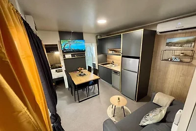 TJ Escape - Mobile Home - Mobile Home With Ho...
