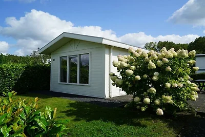 Vakantiehuis in Halfweg met terras