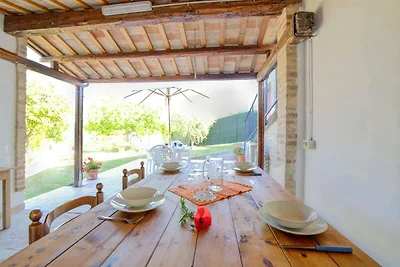 Ferienhaus in Torchiaro mit Garten