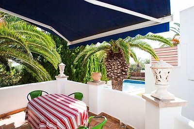 Elegant Holiday Home in Cala d'Or with Swimmi...