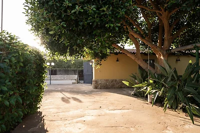 Ferienhaus in Syrakus mit Garten