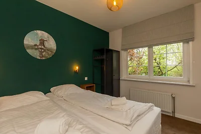 Ferienhaus in Vrouwenpolder mit Garten