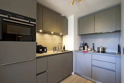 AP-AH-PHOA02 Spazioso appartamento con due ba...