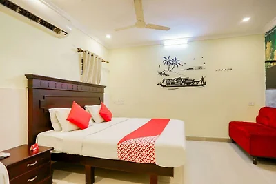 Super Hotel O Padma Junction MG Road