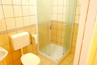 Gemütliche Wohnung in Kampor in Strandnähe