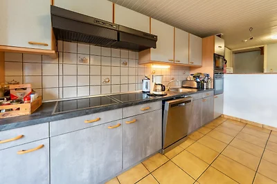 Ferienhaus in Montleban mit Sauna