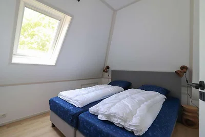 Luxuriöse Strandvilla mit Whirlpool