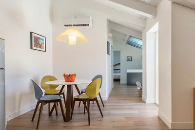 Le Niche Holiday Home with Terrace - CAV