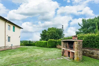 Landhuis met zwembad en binnenplaats