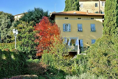 Historische Villa mit Swimmingpool