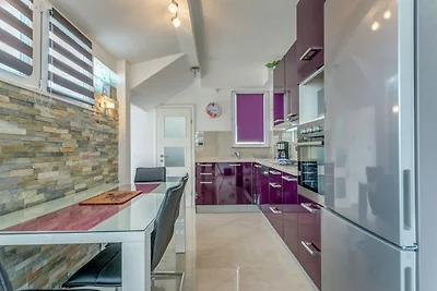 Apartment in Arbanija mit Whirlpool