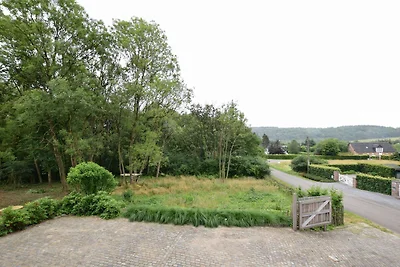 Geräumiges Chalet in Durbuy mit Garten