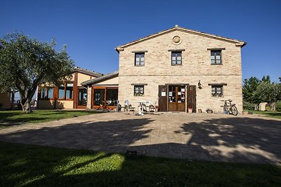 Bauernhaus mit Gemeinschaftspool