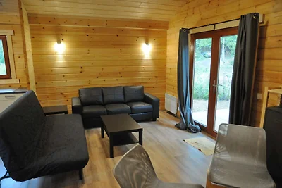 Moderna casa vacanze vicino alla foresta
