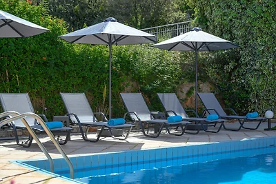Geräumige Villa mit 3 Schlafzimmern auf Bali