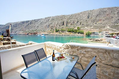 Apartment am Meer in Gerolimenas, Mani