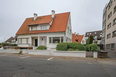 Charmante Villa in der Nähe von Alberstrand