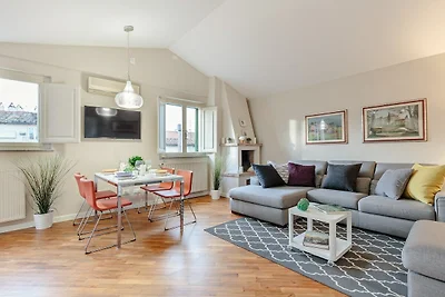 Terrassen-Penthouse innerhalb der Mauern von...