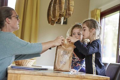 Knus vakantiehuis met twee badkamers, in...