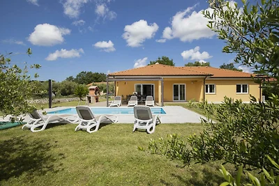 Große Villa mit privatem Pool in Rovinj