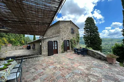 Bellissima proprietà con piscina