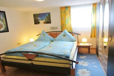 Ferienwohnung mit 2 Schlafzimmer