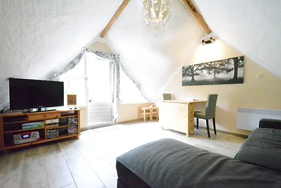 Hut in het bos, comfortabel, mooie overdekt...