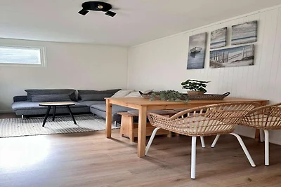 Piccola casa a Noordwijk con giardino