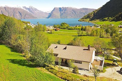 5 Personen Ferienhaus in Bjordal