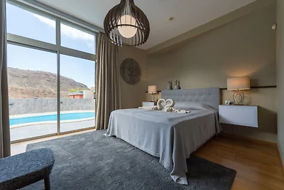 Ferienhaus in Mogán mit Whirlpool, Pool