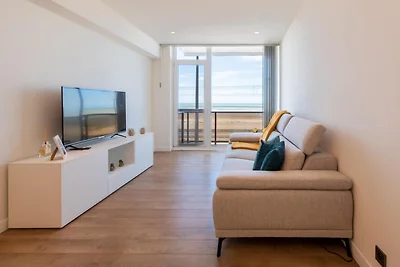 Apartment mit direktem Meerblick in...