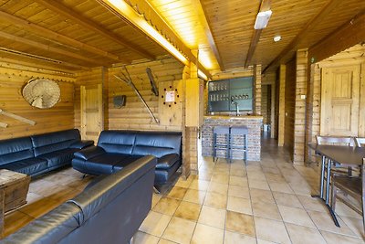 Ruim chalet in Durbuy op 200 m van de...