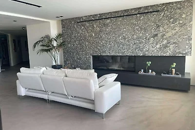 Villa accogliente a Patrasso con bagnoschiuma