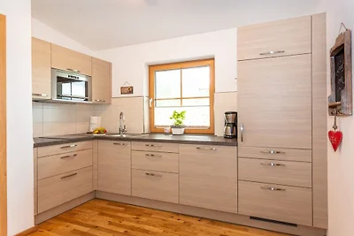Landhuis met uitzicht op de bergen
