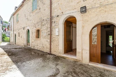 Splendida villa a Ripabottoni con piscina
