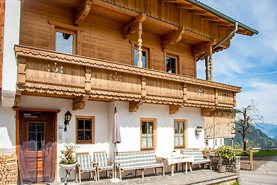 Appartement in Hainzenberg in een skigebied