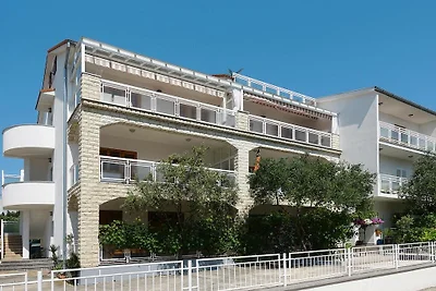 Appartements Adelheid in Biograd, nahe zum...