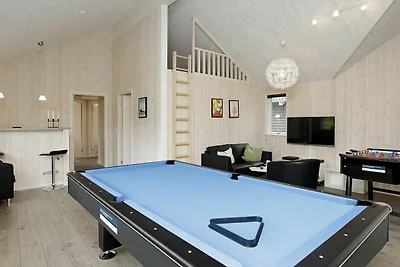18 Personen Ferienhaus in Blåvand