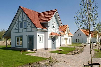 Schöne Villa mit zwei Bädern, nahe dem Strand