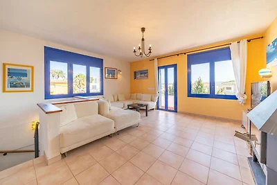 Villa mit privatem Pool und großem Garten