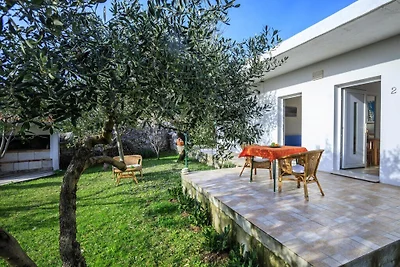 Netter Bungalow in Sumartin mit Garten, Insel...