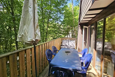 Gerenoveerd Ardens chalet met terras