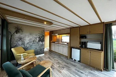Komfortables Chalet auf ruhigem Campingplatz ...
