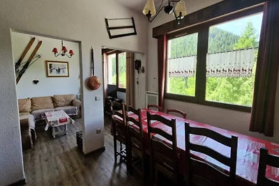 Appartement in Valfréjus bij Gondellift