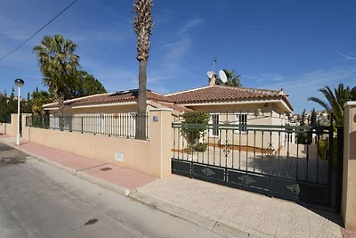 Gemütliche Villa in Rojales mit eigenem...