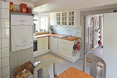 6 Personen Ferienhaus in Sandhornøy-By Traum